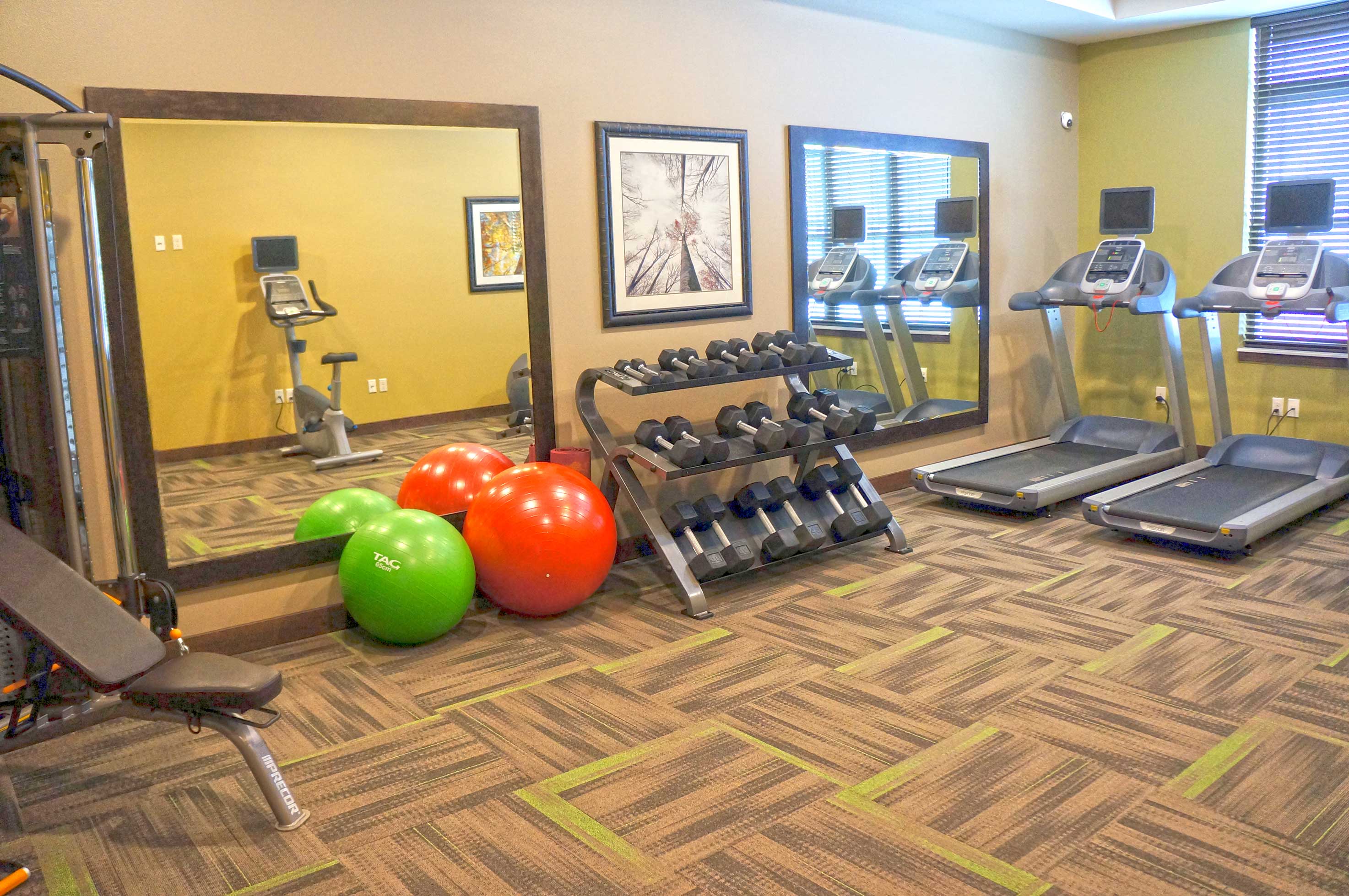 Sutter Creek Apartments in Brookfield, WI RENTCafe
